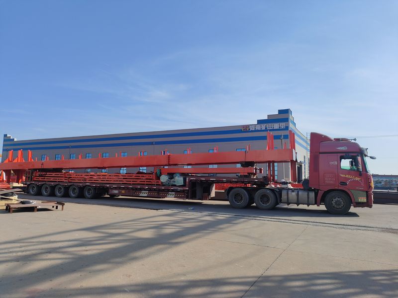 電動(dòng)葫蘆門(mén)式起重機(jī)  2臺(tái) MHxh10t—24m 制作完成，發(fā)往湖北交付客戶使用
