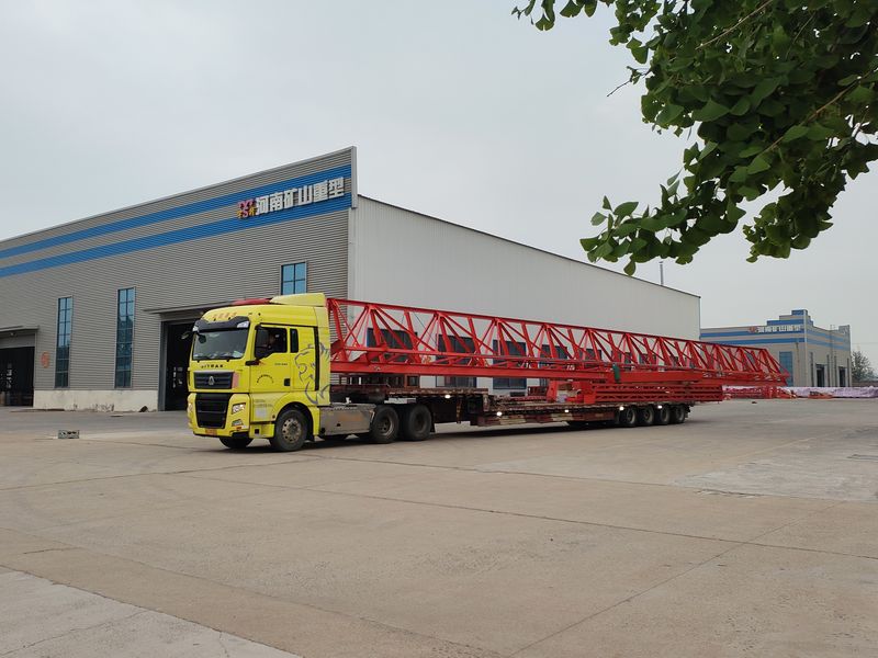 電動(dòng)葫蘆門(mén)式起重機(jī)  MH10t—26m 單懸6米 制作完成，發(fā)往湖北省黃岡市交付客戶(hù)使用。